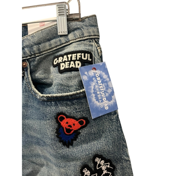 Lucky Brand Grateful Dead NWT Size 33 Denim Jean Loose Shorts Patches Embroidery - Picture 3 of 11